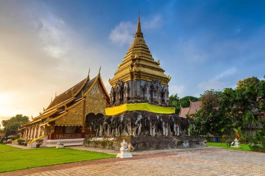 B2 Khamtieng Boutique & Budget Hotel Чиангмай Екстериор снимка