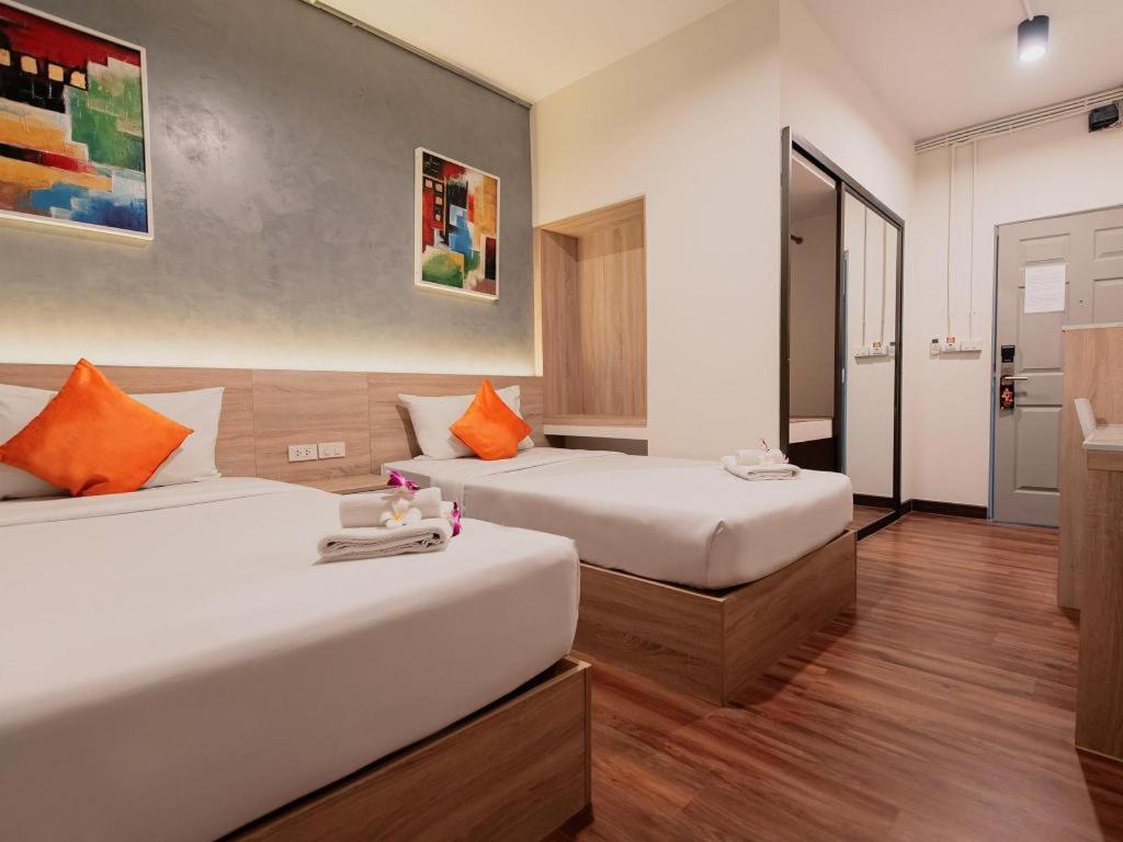 B2 Khamtieng Boutique & Budget Hotel Чиангмай Екстериор снимка